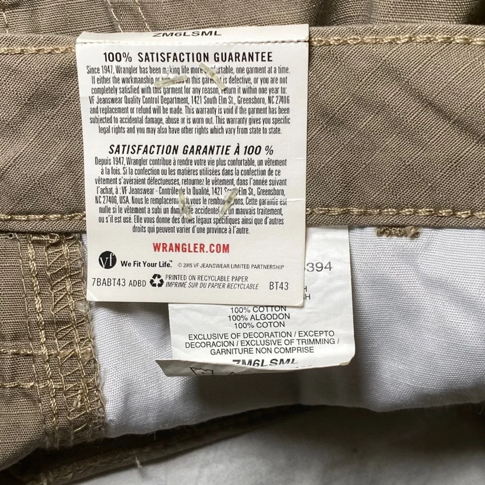 Wrangler Authentics Mens Khaki Ripstop Cargo Shorts Tan ZM6LSML Size 44 NWT